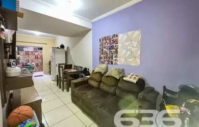 Imagem: A casa possui 2 Dormitórios, 2 Banheiros, 1 Vaga na garagem