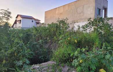 Imagem: O terreno possui 150m² de Área e está localizado em Mangabeira