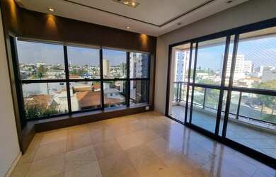 Imagem: O apartamento possui 4 Dormitórios, 4 Banheiros, 2 Vagas na