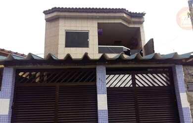 Imagem: A casa possui 2 Dormitórios, 2 Banheiros, 1 Vaga na garagem