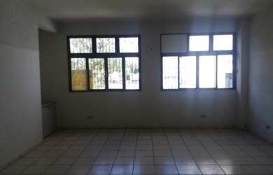 Imagem: O depósito possui 40m² de Área e está localizado em Jardim