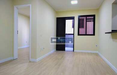 Imagem: O apartamento possui 1 Dormitório, 1 Banheiro, 1 Vaga na garagem