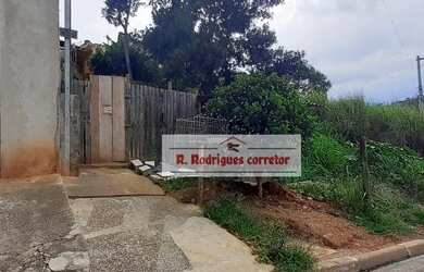 Imagem: O terreno possui 341m² de Área e está localizado em Cidade