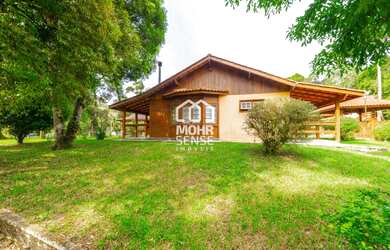 Imagem 3: Chácara à venda pertinho de Curitiba, em condominio, com casa mobiliada