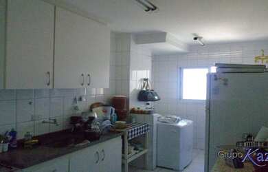 Imagem: O apartamento possui 3 Dormitórios, 2 Banheiros, 1 Vaga na