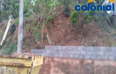 Imagem 3: TERRENO EM ACLIVE. 