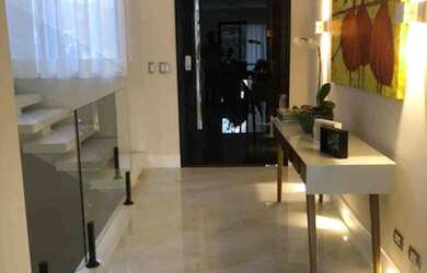 Imagem 6: Oportunidade. Piscina, Churrasqueira, 380m² de Áreae3 Vagas na garagem