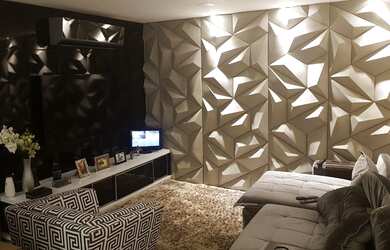 Imagem: A casa possui 3 Dormitórios, 3 Banheiros, 2 Vagas na garagem