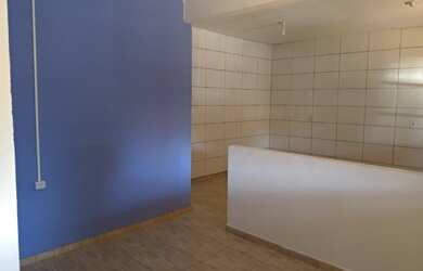 Imagem: A casa possui 2 Dormitórios, 1 Banheiro, 225m² de Área e