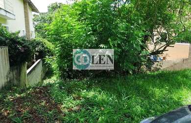 Imagem: O terreno possui 300m² de Área e está localizado em Cidade