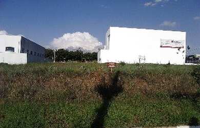 Imagem: O terreno possui 282m² de Área, Imóvel novo e está localizado