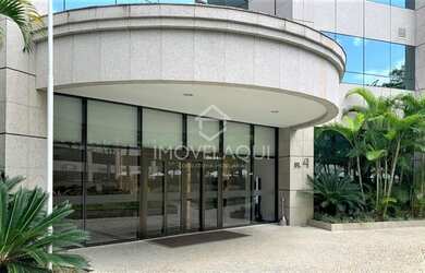 Imagem: O depósito possui 1 Vaga na garagem, 32m² de Área e está