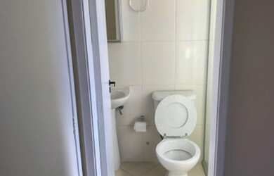 Imagem 3: Apartamento à Venda. Piscina, Churrasqueira, Varandae62m² de Área