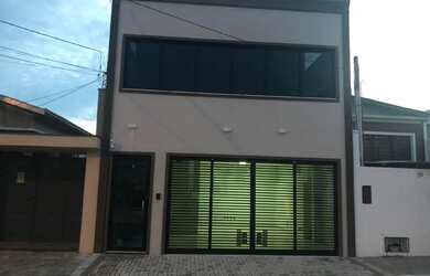 Imagem: O depósito possui 13m² de Área e está localizado em Vinhedo