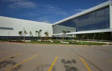 Imagem 2: Galpão/Depósito/Armazém para aluguel com 3032 metros quadrados em Varejão...