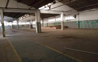 Imagem 5: Galpão/Depósito/Armazém para aluguel possui 2300 metros quadrados em...