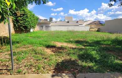 Imagem 2: Terreno Village Damha I. Piscina, Churrasqueirae289m² de Área