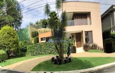 Imagem: A casa em condomínio possui 4 Dormitórios, 5 Banheiros, 5