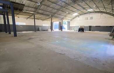 Imagem: O depósito possui 1.000m² de Área, Imóvel novo e está