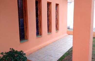 Imagem: A casa em condomínio possui 3 Dormitórios, 3 Banheiros, 2