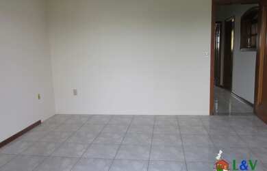 Imagem 13: Linda Casa. Churrasqueira, 250m² de Área, 5 Vagas na garageme3 Dormitórios