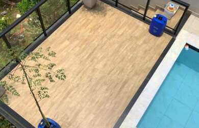 Imagem: A casa em condomínio possui 4 Dormitórios, 2 Banheiros, 450m²