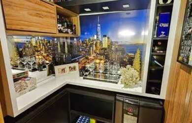 Imagem 4: Casa - venda por R$ 1.490.000 ou aluguel por R$ 7.900/mês - Boqueirão...