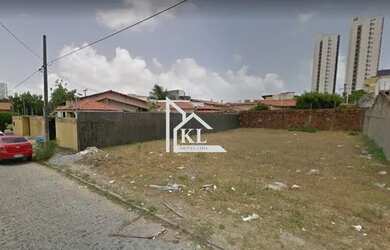 Imagem: O terreno possui 450m² de Área e está localizado em Capim