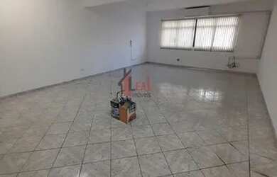 Imagem: O depósito possui 55m² de Área e está localizado em Centro