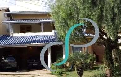 Imagem: A casa em condomínio possui 4 Dormitórios, 5 Banheiros, 4