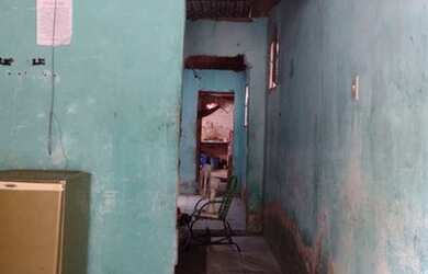 Imagem: A casa possui 2 Dormitórios, 1 Banheiro e está localizado