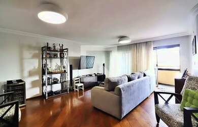 Imagem: O apartamento possui 4 Dormitórios, 5 Banheiros, 2 Vagas na