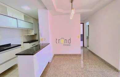 Imagem: O apartamento possui 2 Dormitórios, 2 Banheiros, 2 Vagas na