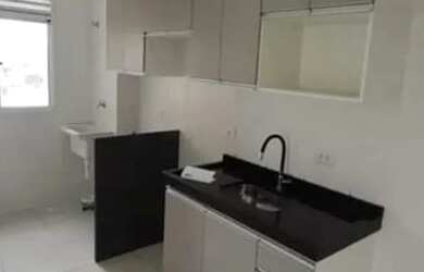 Imagem: O apartamento possui 3 Dormitórios, 1 Banheiro, 2 Vagas na