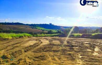 Imagem: O terreno possui 500m² de Área e está localizado em Centro