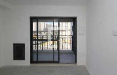 Imagem: O studio possui 2 Dormitórios, 1 Banheiro, 28m² de Área e