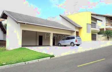 Imagem: A casa em condomínio possui 5 Dormitórios, 1 Banheiro, 5 Vagas