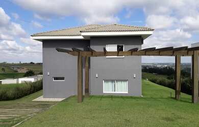 Imagem 3: Casa de condomínio alto padrão