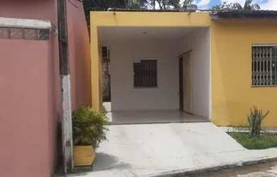 Imagem: A casa possui 2 Dormitórios, 2 Banheiros, 1 Vaga na garagem