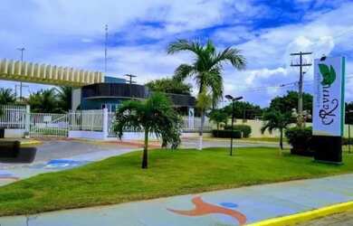 Imagem: A casa possui 4 Dormitórios, 4 Banheiros, 2 Vagas na garagem