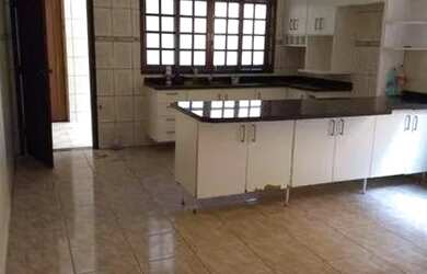 Imagem 1: Sobrado com 5 dormitórios, 302 m² - venda por R$ 969.000,00 ou aluguel...