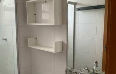 Imagem: O apartamento possui 1 Dormitório, 1 Banheiro, 1 Vaga na garagem