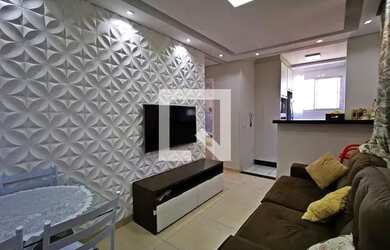 Imagem: O apartamento possui 2 Dormitórios, 1 Banheiro, 1 Vaga na garagem