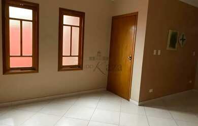Imagem 3: Oportunidade - Casa Térrea - Jardim Oriente - 2 Dormitórios - 80m²