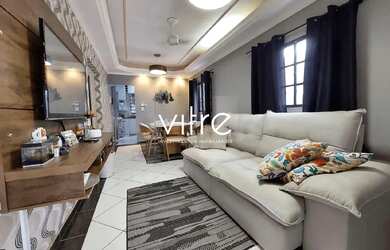 Imagem: A casa possui 3 Dormitórios, 4 Banheiros, 2 Vagas na garagem