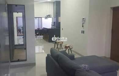Imagem 4: Casa disponível para venda no bairro Jardim Holanda em Uberlândia MG