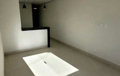 Imagem 7: Bairro Santo Inácio. Casa com 3 quartos, sendo uma suíte. Quintal amplo