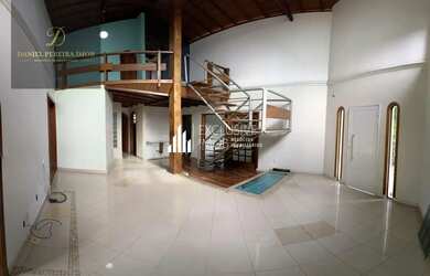 Imagem: O apartamento possui 3 Dormitórios, 1 Banheiro, 1 Vaga na garagem