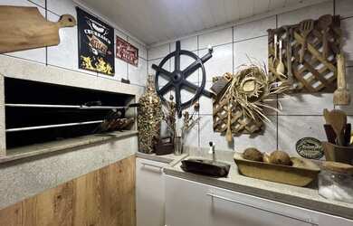 Imagem 5: Casa com 3 dormitórios para alugar, 200 m² por R$ 4.500/mês - Rondônia - Novo Hamburgo/RS