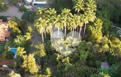 Imagem: O terreno possui 1700m² de Área e está localizado em Barra